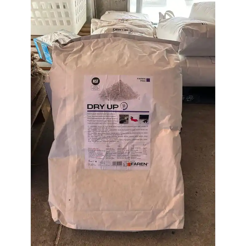 Polvere assorbente - dry up - kg.5 Actieprijs