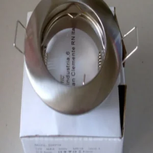 Speciale Aanbieding V-TAC VT-778 2 PORTAFARETTI FISSI ROTONDI DA INCASSO PER LAMPADINE GU10 E GU5.3 - SKU 3585