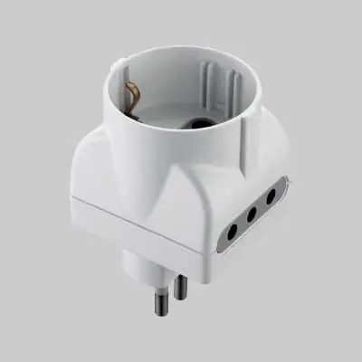 Premium ADATTATORE TRIPLO SCHUKO/BIVALENTE 10A. Modello ADATTATORE TRIPLO SCHUKO/BIVALENTE 10A 2P+T - presa 10A 2P+T