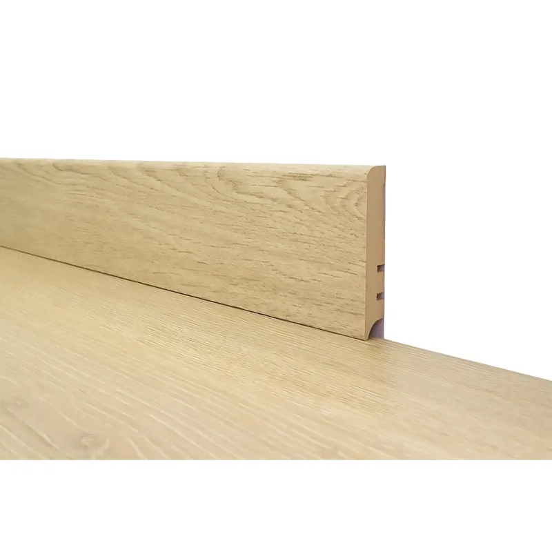 BATTISCOPA PER LAMINATO bianco. Modello bianco Superprijs